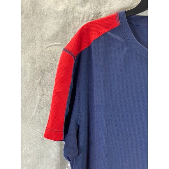 ID Ideology Men's Indigo Sea Crewneck Taped Graphic Training T-Shirt SZ L - Picture 3 of 13